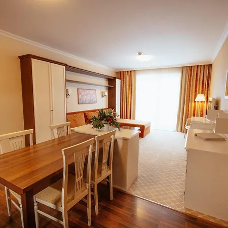 Residence Hotel 4* Dóval