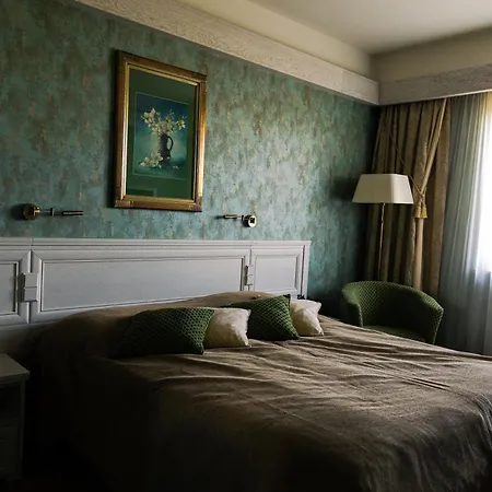 Residence Hotel Szálloda