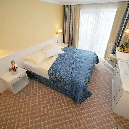 Residence Hotel فندق دونوفالي