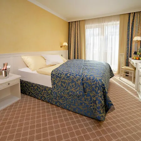 Residence Hotel فندق